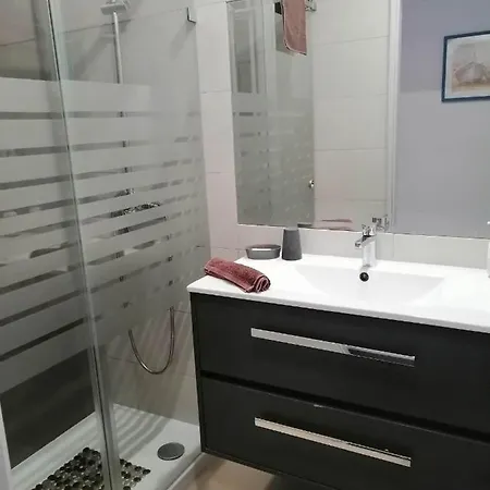 Moradia Com Piscina Na Lagoa De Albufeira Сasa de vacaciones *