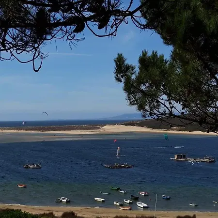 Moradia Com Piscina Na Lagoa De Albufeira Sesimbra