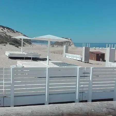 Сasa de vacaciones Moradia Com Piscina Na Lagoa De Albufeira *